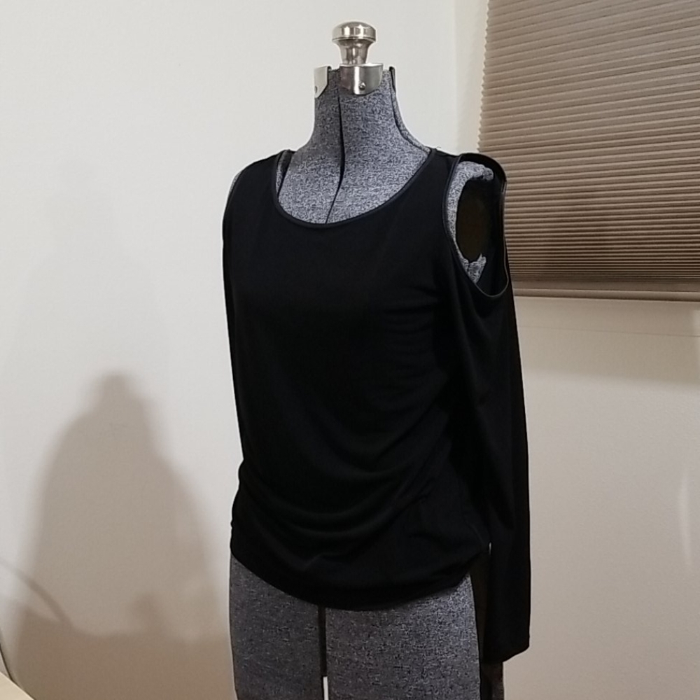 Calvin Klein, LS Cold Shoulder Top, S